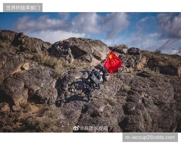 面对摩洛哥的快速反击，罗伯逊和希基镇守的两个边路将面临大考。